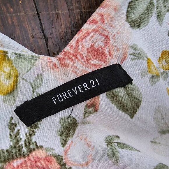 Forever 21 Pink Floral Feminine Camisole - Picture 4 of 8